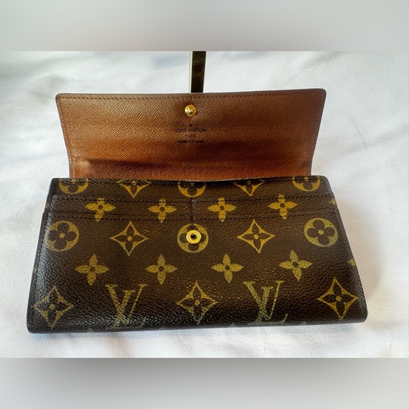 LOUIS VUITTON WALLET - PRISTINE CONDITION **100% AUTHENTIC. - Picture 9 of 13